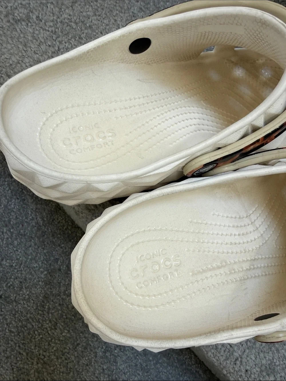 CROCS unisex good